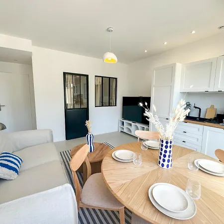 Apartment Confortable & Elegant Climatise Au Port De