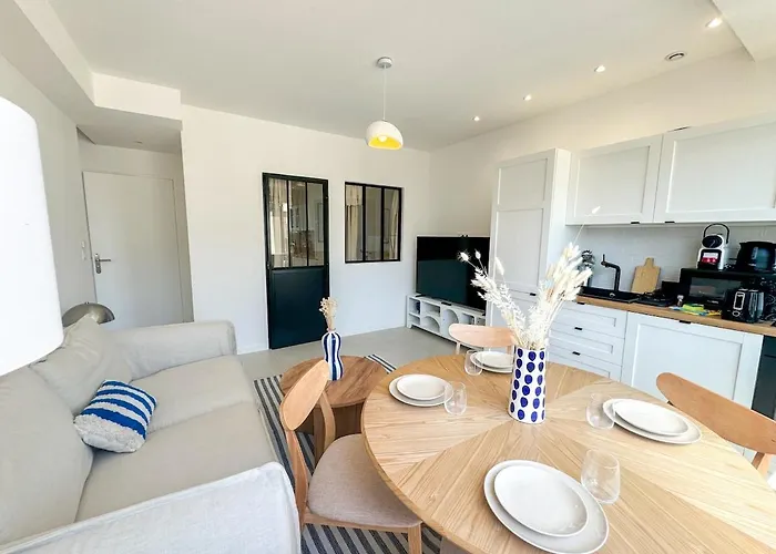 Apartment Confortable & Elegant Climatise Au Port De